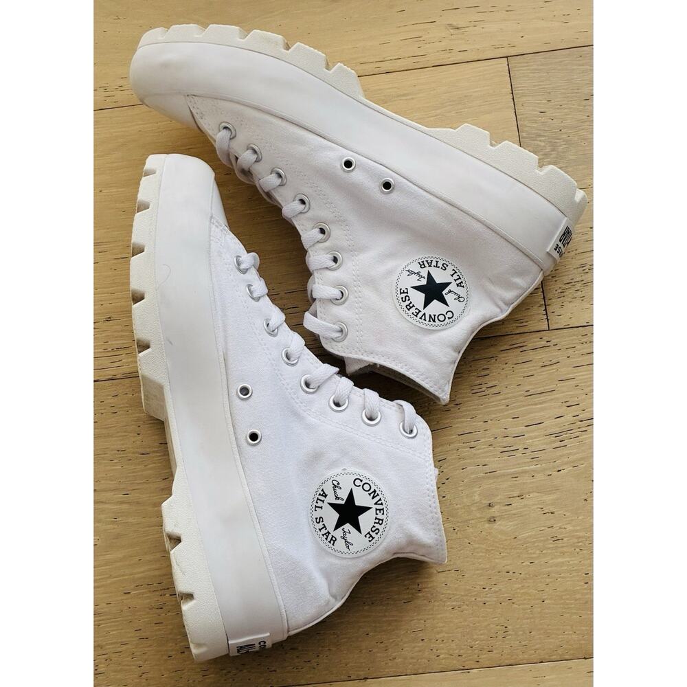 Converse Chuck Taylor All Star Lugged High Top White Sneakers Size 10 Women’s - Picture 2 of 6